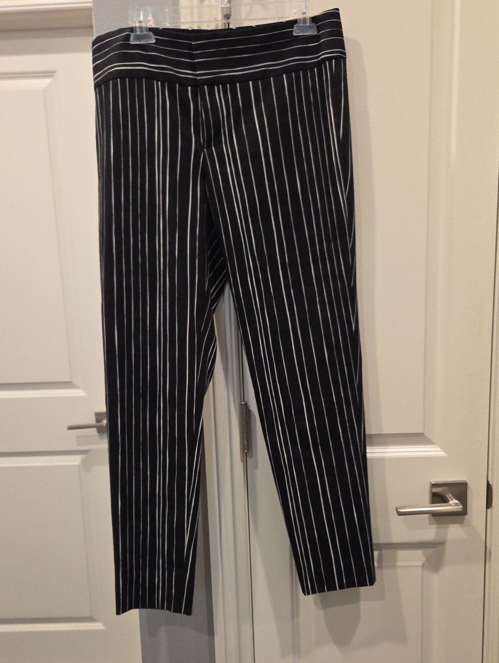 Alice + Olivia Stacey Striped Fitted Ankle Trousers